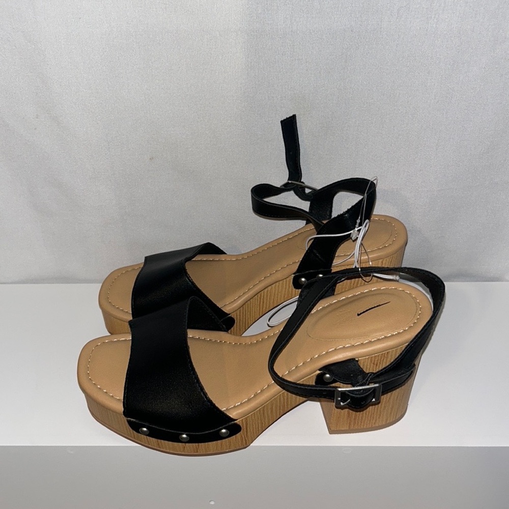 COPY - Universal Thread platform heels add a bold, stylish touch to your outfit